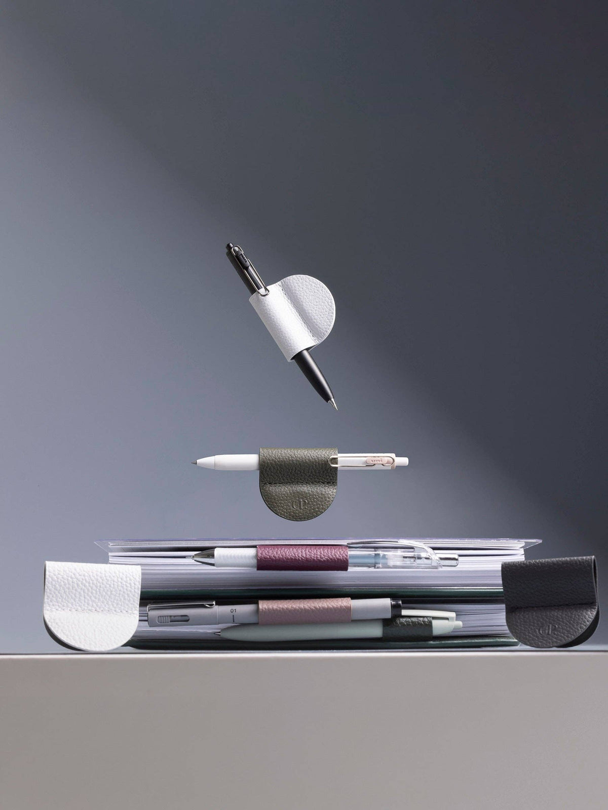 Magnetic Bookmark & Pen Holder Leather van Cloth & Paper