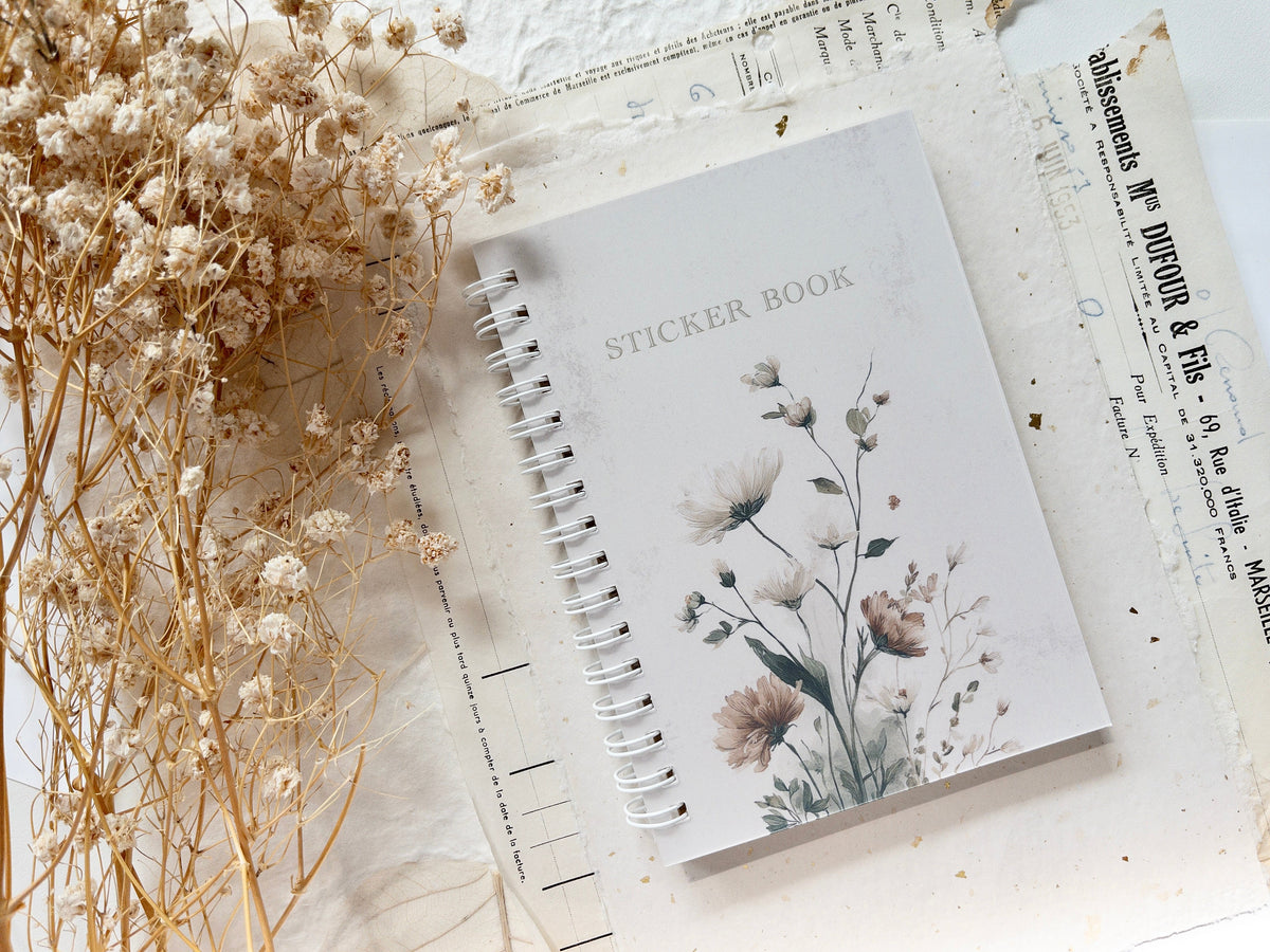 Soul bakery Reusable sticker storage book (A6) June 2026 sub kit_01.jpg